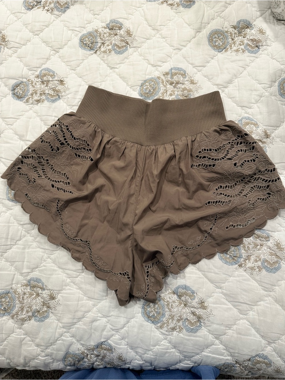 Free People shorts Taupe Small